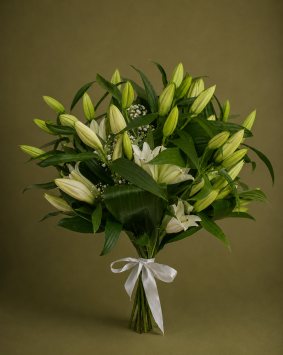 Strauß mit 10 Lilien