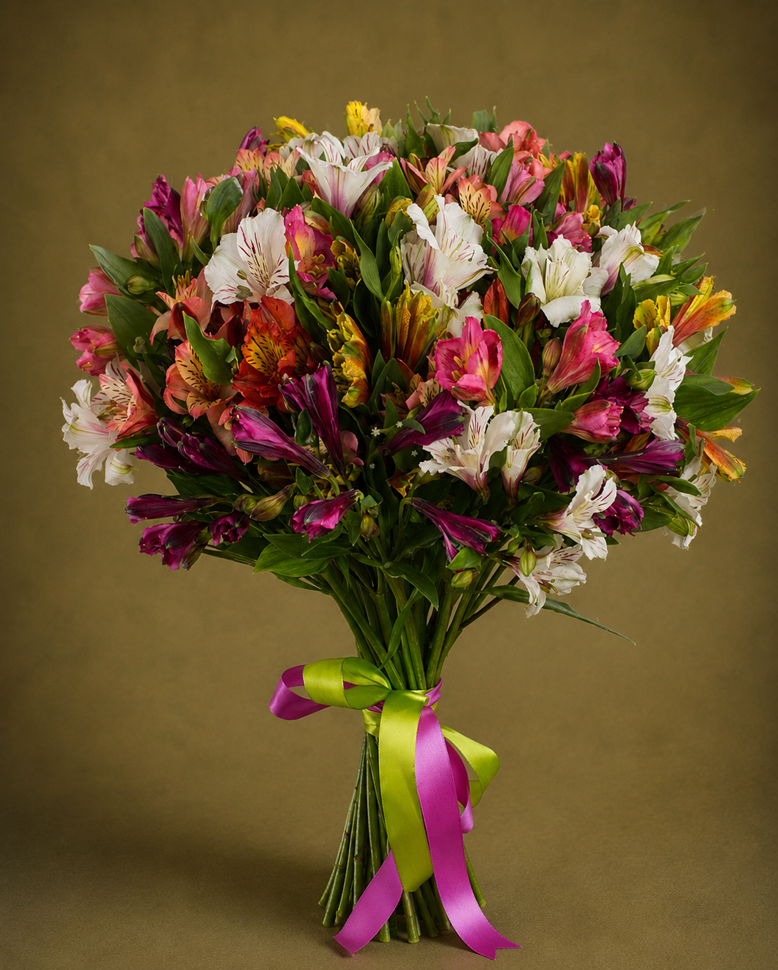 35 Alstroemerias